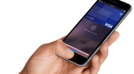 Apple Pay – infrastruktura by měla být připravena v dubnu Apple Pay – infrastruktura by měla být připravena v dubnu