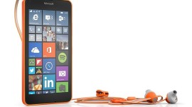 Coloud vyrobil sluchátka pro Lumie