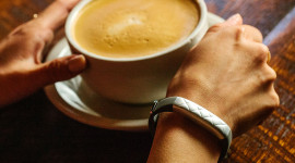 Jawbone představil dva nové chytré náramky Jawbone představil dva nové chytré náramky