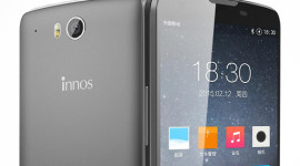 Innos D6000 má v sobě dvě baterie Innos D6000 má v sobě dvě baterie