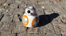 Sphero BB-8 – zajímavá hračka pro fanoušky Star Wars [recenze]