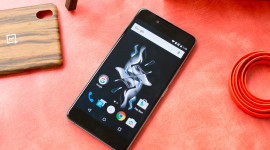 Mini verze OnePlus 2 by mohla být reálná Mini verze OnePlus 2 by mohla být reálná